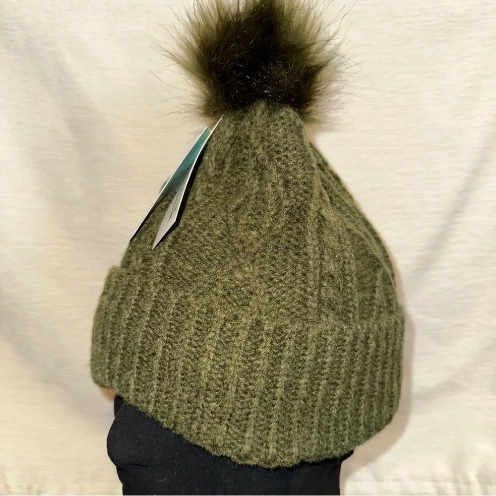 DSG Hat Girls OSFM Olive Green Cable Knit Faux Fur Pom Pom Beanie Headwear NWT